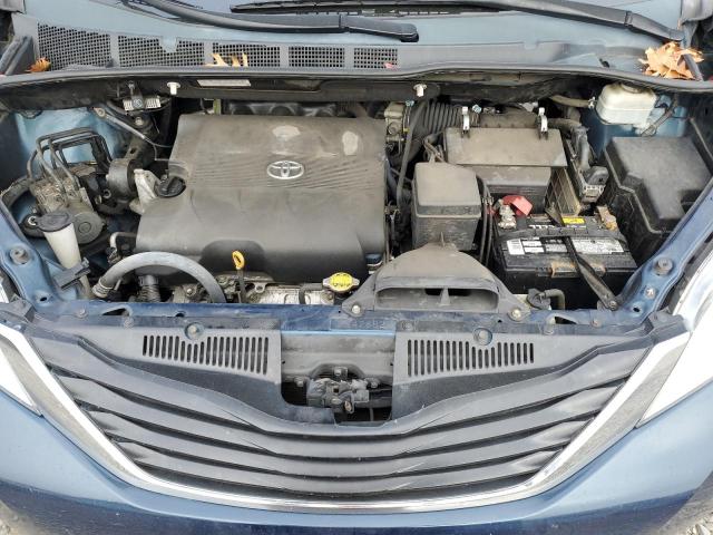 5TDKK3DC5CS209356 - 2012 TOYOTA SIENNA LE BLUE photo 12