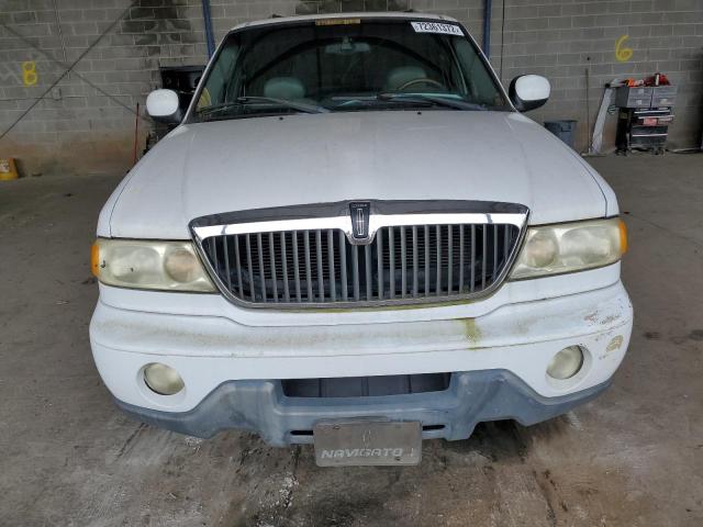 5LMEU27R52LJ04682 - 2002 LINCOLN NAVIGATOR WHITE photo 5