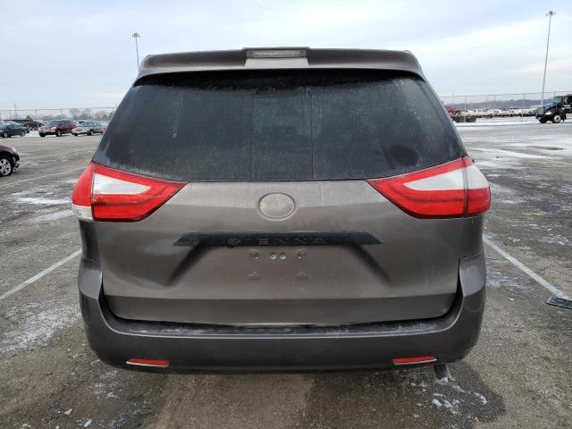 5TDZZ3DC0JS949324 - 2018 TOYOTA SIENNA L GRAY photo 6