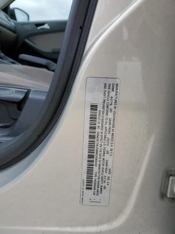 3VW2K7AJ9BM356592 - 2011 VOLKSWAGEN JETTA BASE 银色 照片 13