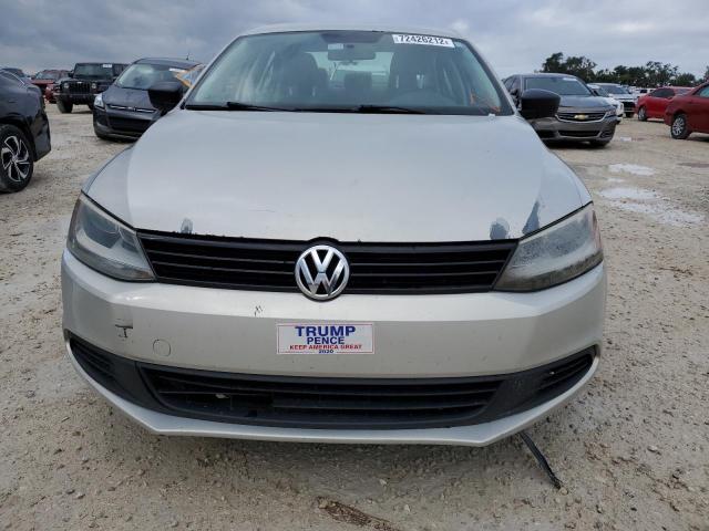 3VW2K7AJ9BM356592 - 2011 VOLKSWAGEN JETTA BASE 银色 照片 5