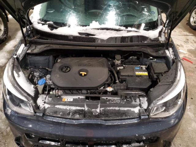KNDJP3A53G7332124 - 2016 KIA SOUL + BLUE photo 11
