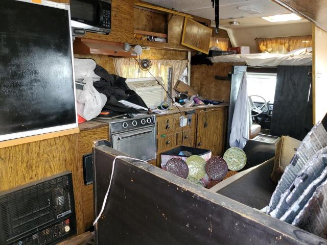 CGY354U116677 - 1974 CHEVROLET MOTORHOME WHITE photo 10