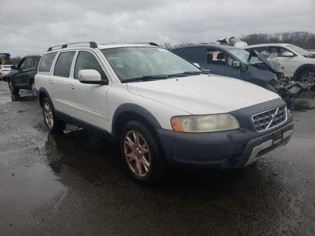 YV4SZ592971****** - 2007 VOLVO XC70 WHITE photo 4