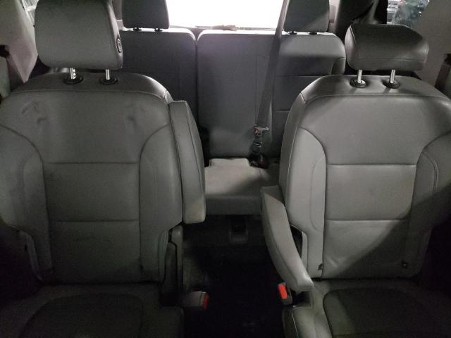 1GNEVJKW0JJ189847 - 2018 CHEVROLET TRAVERSE P WHITE photo 10