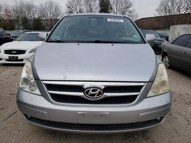 KNDMC233676****** - 2007 HYUNDAI ENTOURAGE SILVER photo 5