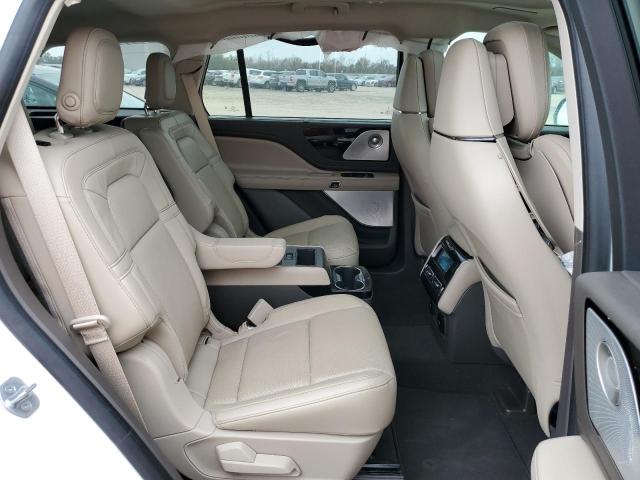 5LM5J7WCXLGL27605 - 2020 LINCOLN AVIATOR RE 白色 照片 11