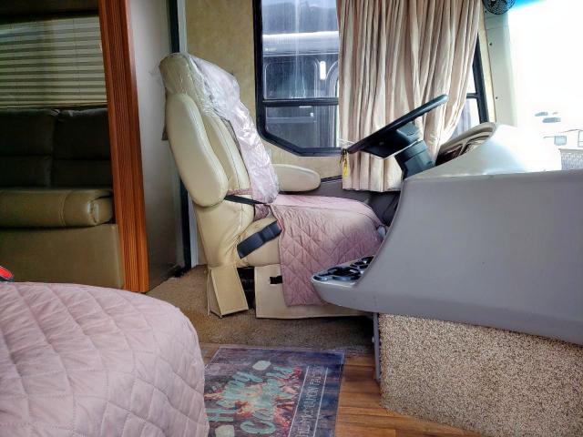 4UZAAJDT99CAE3270 - 2009 FREIGHTLINER CHASSIS XC ორფეროვანი ფოტო 5