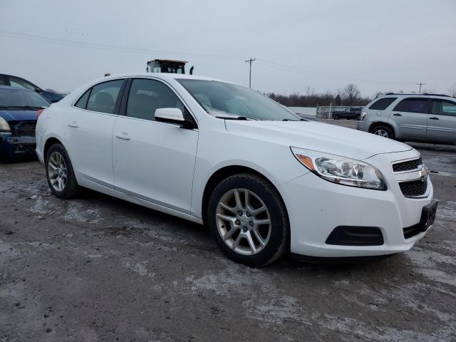 1G11D5SR9DF246574 - 2013 CHEVROLET MALIBU 1LT თეთრი ფოტო 4