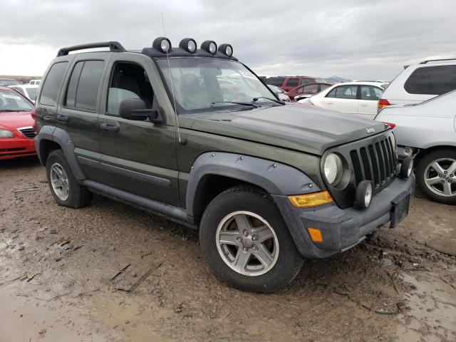 1J4GL38K16W218414 - 2006 JEEP LIBERTY RE GREEN photo 4