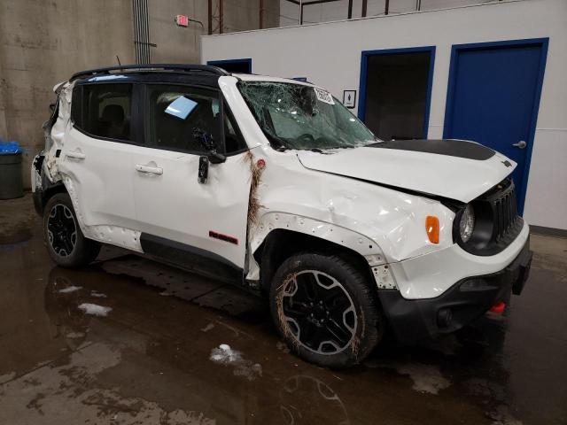 ZACCJBCT7GPE05580 - 2016 JEEP RENEGADE T WHITE photo 4