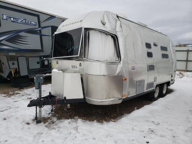 1STBFAF213J****** - 2003 AIRS TRAILER SILVER photo 2