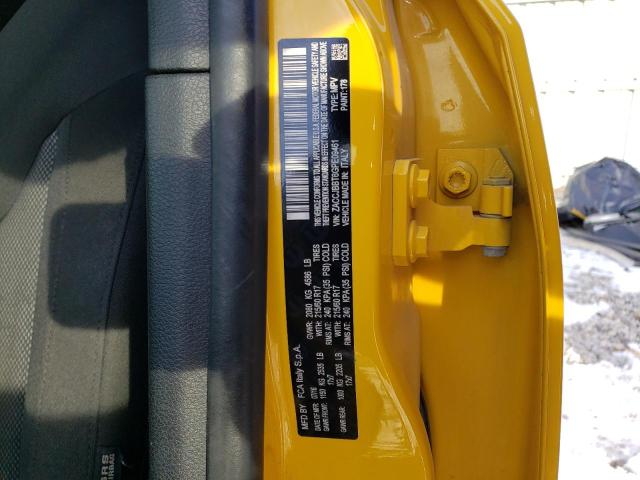 ZACCJBBT6GPE09461 - 2016 JEEP RENEGADE L YELLOW photo 14