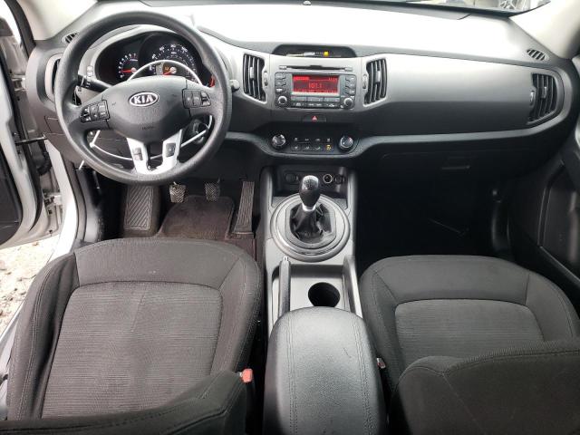 KNDPB3A24C7188737 - 2012 KIA SPORTAGE B SILVER photo 8