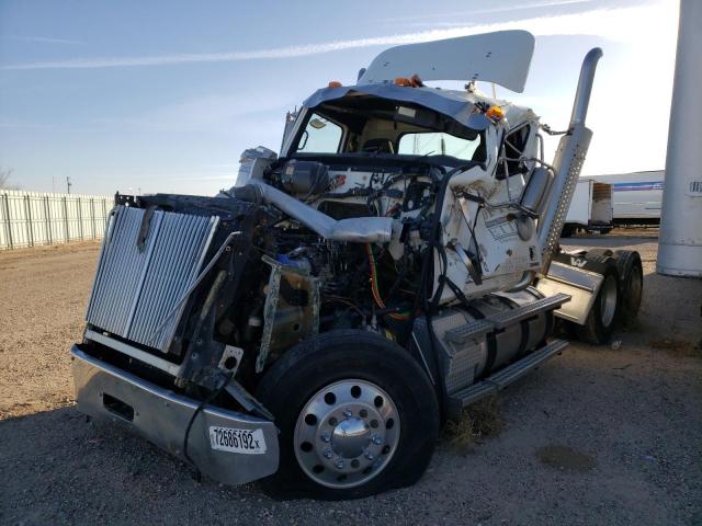 5KJJAEDR1KPKV6684 - 2019 WESTERN STAR/AUTO CAR CONVENTION WHITE photo 2