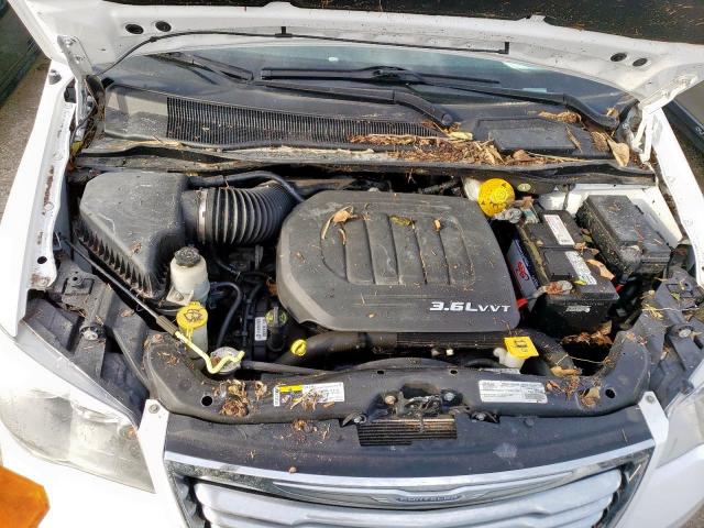 2C4RC1BG7GR294804 - 2016 CHRYSLER TOWN & COU თეთრი ფოტო 7