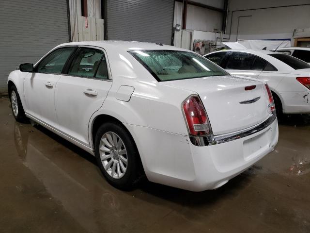 2C3CCAAG6CH184127 - 2012 CHRYSLER 300 WHITE photo 2