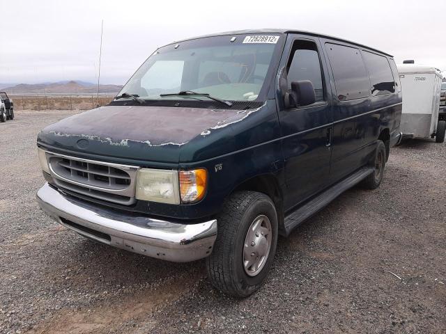 1FBSS31S2YHA33569 - 2000 FORD ECONOLINE GREEN photo 1