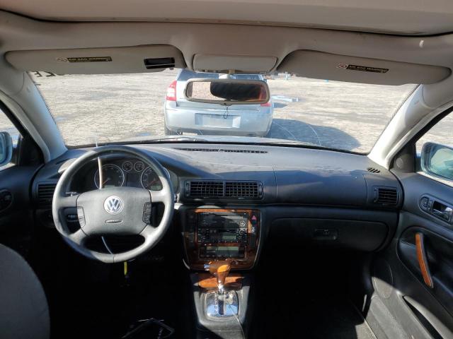WVWRH63B01P143832 - 2001 VOLKSWAGEN PASSAT GLX Boz foto 8