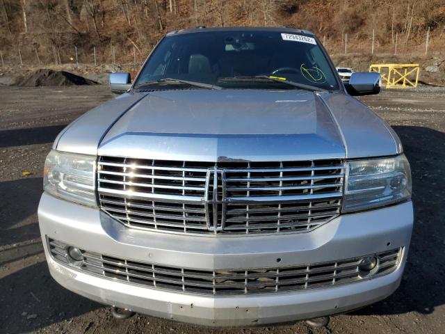 5LMJJ3J52AEJ01356 - 2010 LINCOLN NAVIGATOR SILVER photo 5