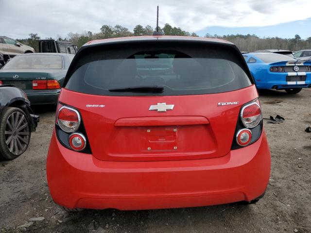 1G1JB6SH9F4185910 - 2015 CHEVROLET SONIC LS 红色 照片 6