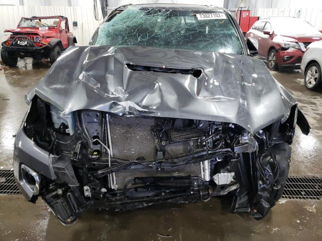 3TMGZ5AN9HM121355 - 2017 TOYOTA TACOMA DOU 黑色 照片 5