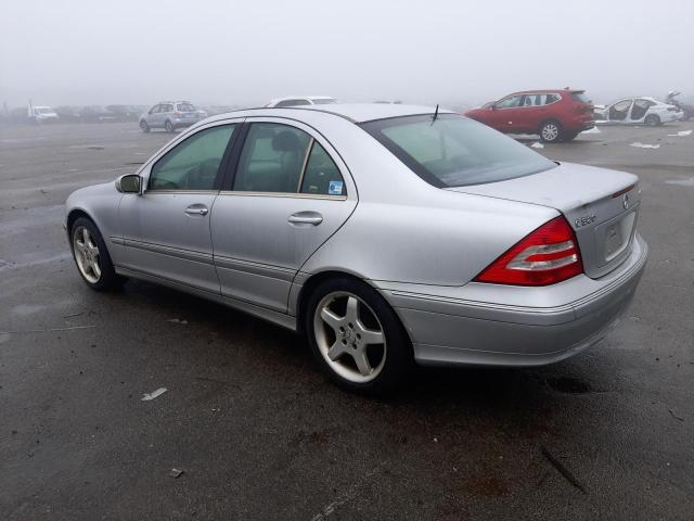 WDBRF84J25F566297 - 2005 MERCEDES-BENZ C 320 4MAT SILVER photo 2