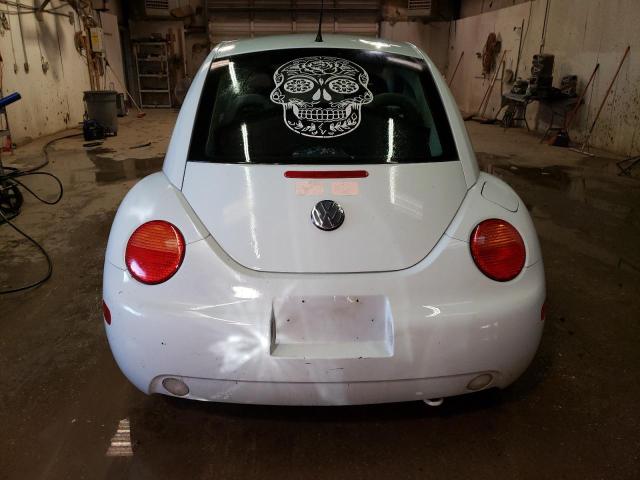 3VWCA21C4YM482878 - 2000 VOLKSWAGEN NEW BEETLE WHITE photo 6