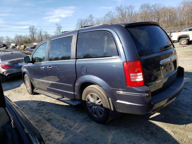 2A8HR64X38R759657 - 2008 CHRYSLER TOWN & COU GRAY photo 2