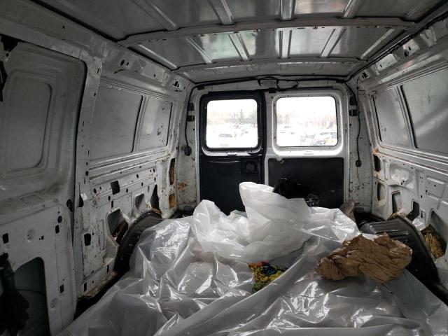 1FTNE24W05HB42763 - 2005 FORD ECONOLINE WHITE photo 10