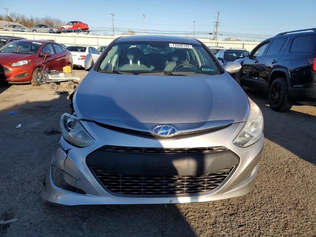 KMHEC4A46BA001815 - 2011 HYUNDAI SONATA HYB SILVER photo 5