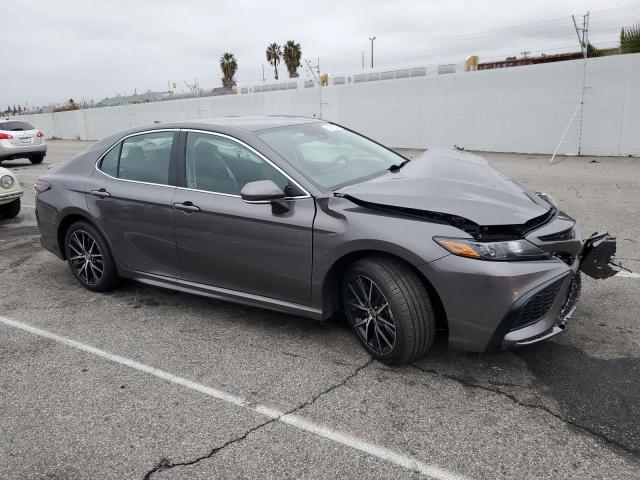 4T1G31AK1PU608250 - 2023 TOYOTA CAMRY SE N GRAY photo 4