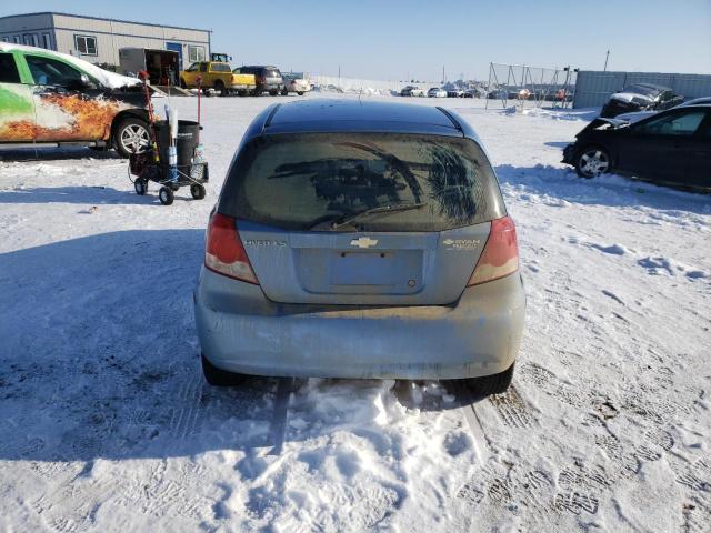 KL1TD62635B403379 - 2005 CHEVROLET AVEO BASE BLUE photo 6