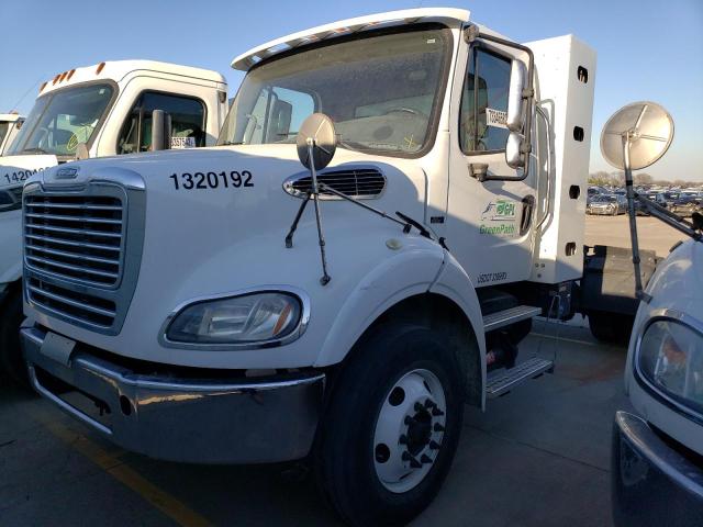 1FUBC5DX2DHFB5097 - 2013 FREIGHTLINER M2 112 MED WHITE photo 1