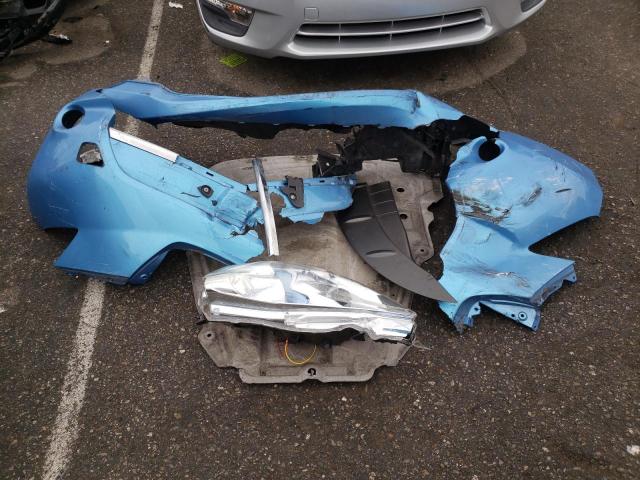 JN1AZ0CP8CT025172 - 2012 NISSAN LEAF SV BLUE photo 12