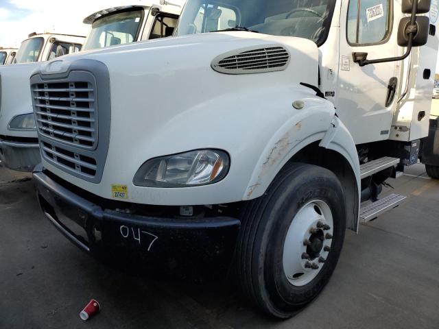 1FUBC4DXXEHFU3777 - 2014 FREIGHTLINER M2 112 MED WHITE photo 2