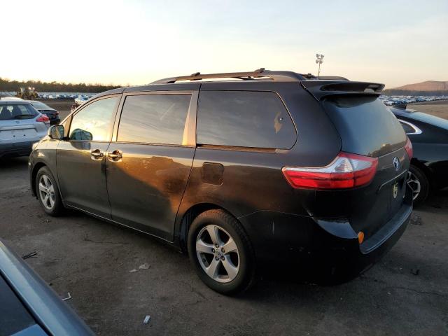 5TDKK3DC7FS533218 - 2015 TOYOTA SIENNA LE BLACK photo 2