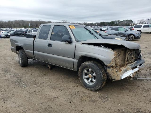 1GCEC19T06Z116674 - 2006 CHEVROLET SILVERADO BLACK photo 4