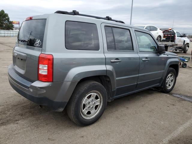 1C4NJPBA0CD640031 - 2012 JEEP PATRIOT SP GRAY photo 3