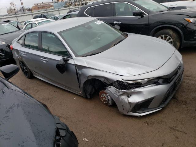 2HGFE2F53NH583887 - 2022 HONDA CIVIC SPOR Արծաթագույն լուսանկար 4