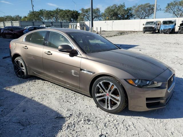 SAJAD4BV2HA974482 - 2017 JAGUAR XE PREMIUM BROWN photo 4