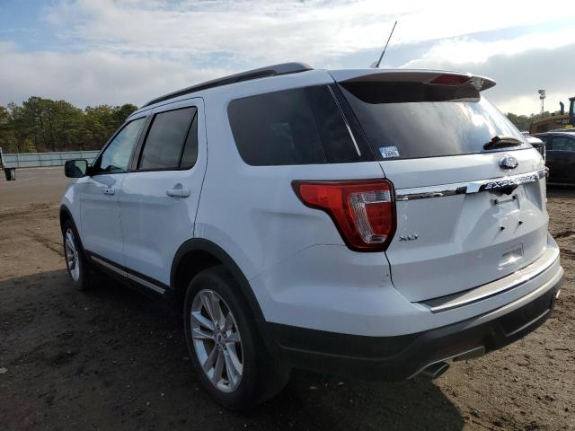 1FM5K8D83JGA94569 - 2018 FORD EXPLORER X WHITE photo 2