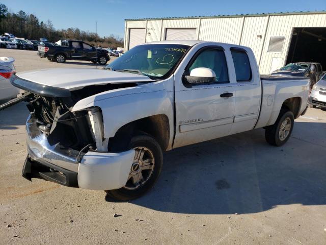 1GCSKPE36AZ295634 - 2010 CHEVROLET SILVERADO WHITE photo 1