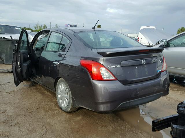 3N1CN7AP2FL860645 - 2015 NISSAN VERSA S GRAY photo 3