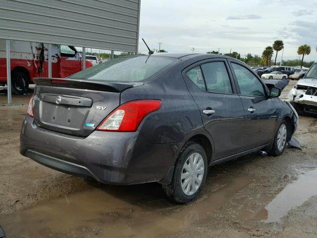 3N1CN7AP2FL860645 - 2015 NISSAN VERSA S GRAY photo 4