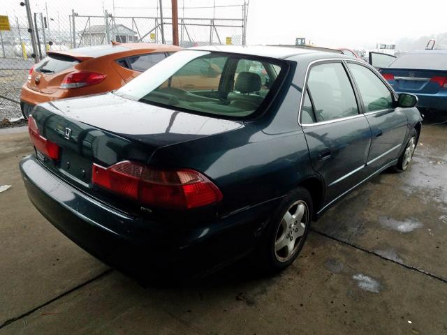 1HGCG1658WA058704 - 1998 HONDA ACCORD EX  photo 4