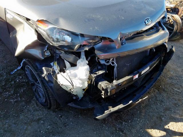 KNDJN2A2XE7067317 - 2014 KIA SOUL  photo 9