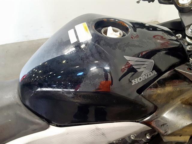 MLHPC4410D5000098 - 2013 HONDA CBR500 R  photo 15