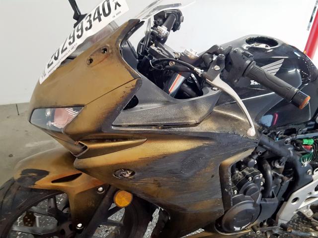 MLHPC4410D5000098 - 2013 HONDA CBR500 R  photo 17