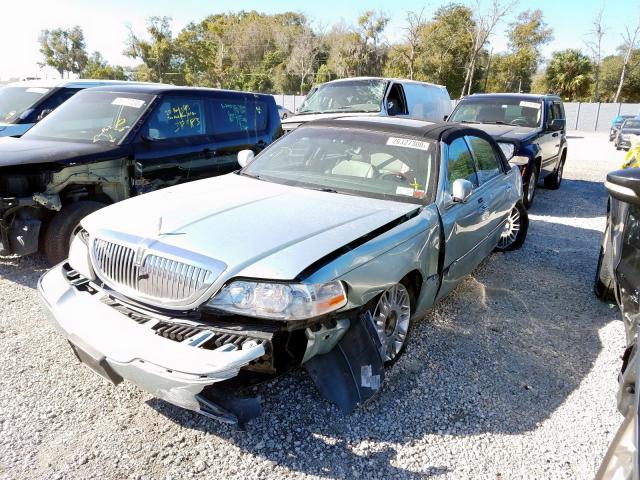 1LNHM82V07Y619834 - 2007 LINCOLN TOWN CAR SIGNATURE LIMITED  photo 2